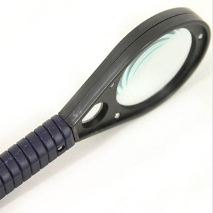 得力9091球拍造型放大镜(中号 直径60mm) 3倍放大