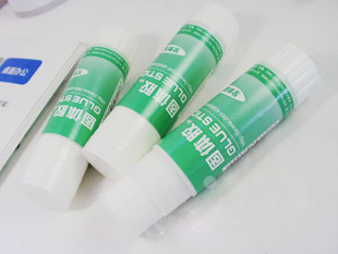 得力固体胶7102 得力固体胶棒 21克得力胶棒 21g固体胶水